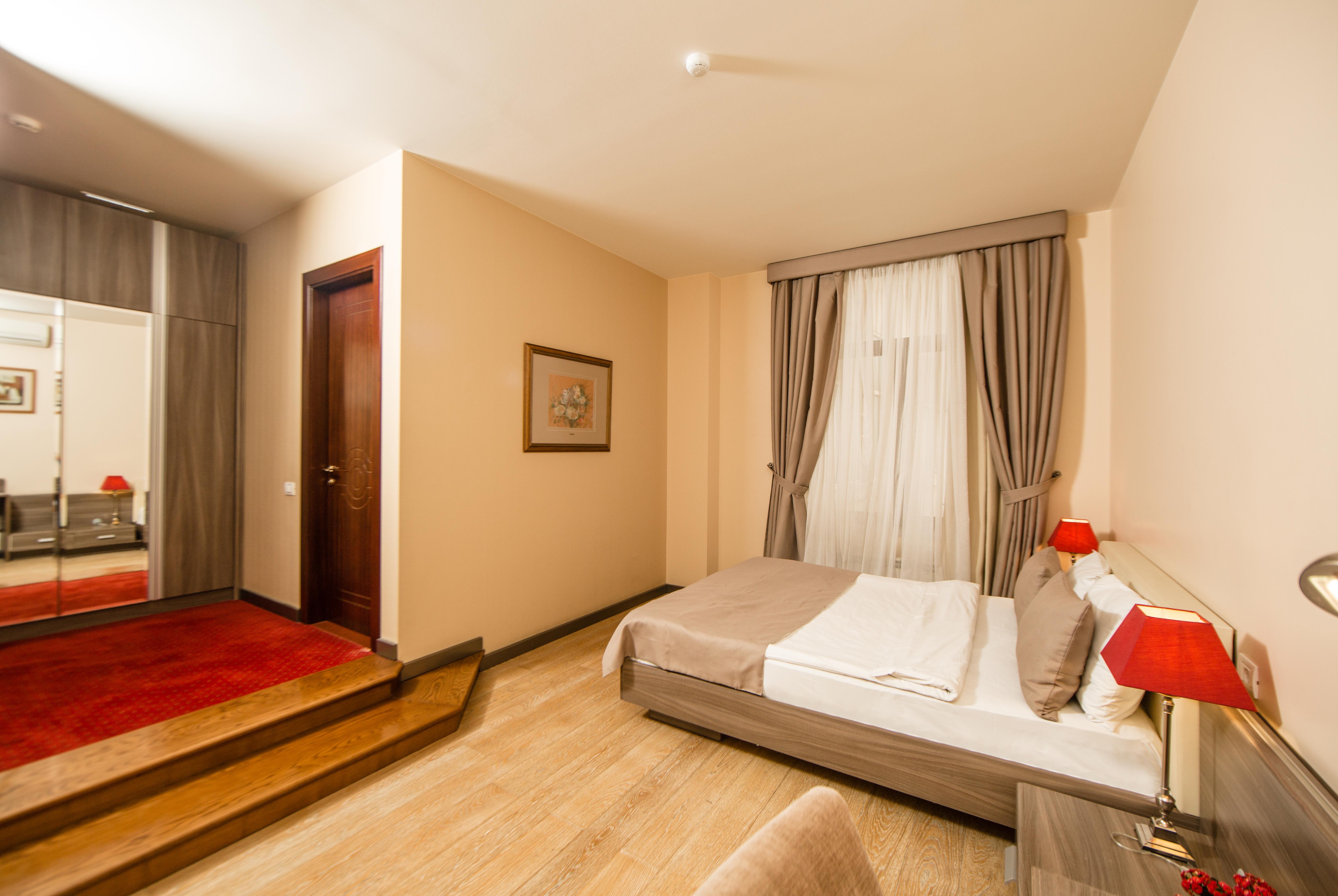 होटल Passage Boutique 4*